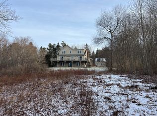 104 Raccoon Ln, Cushing, ME 04563