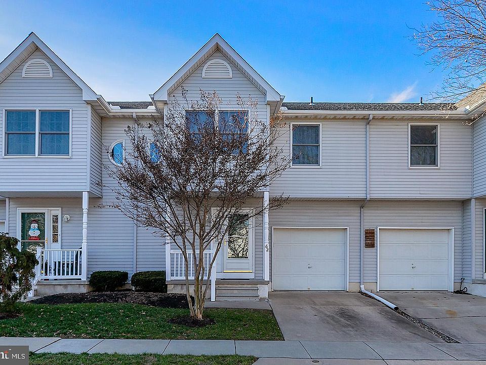 1st image of 62 Holly Glen Dr #405
