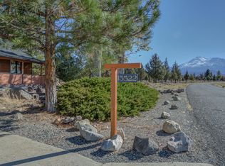 15522 Sherwood Rd, Weed, CA 96094