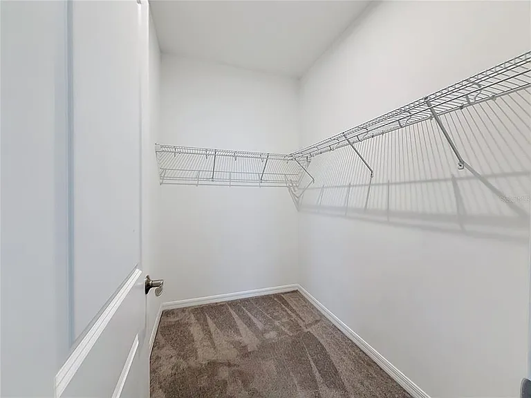 418 Quayside Ave — Photo 17