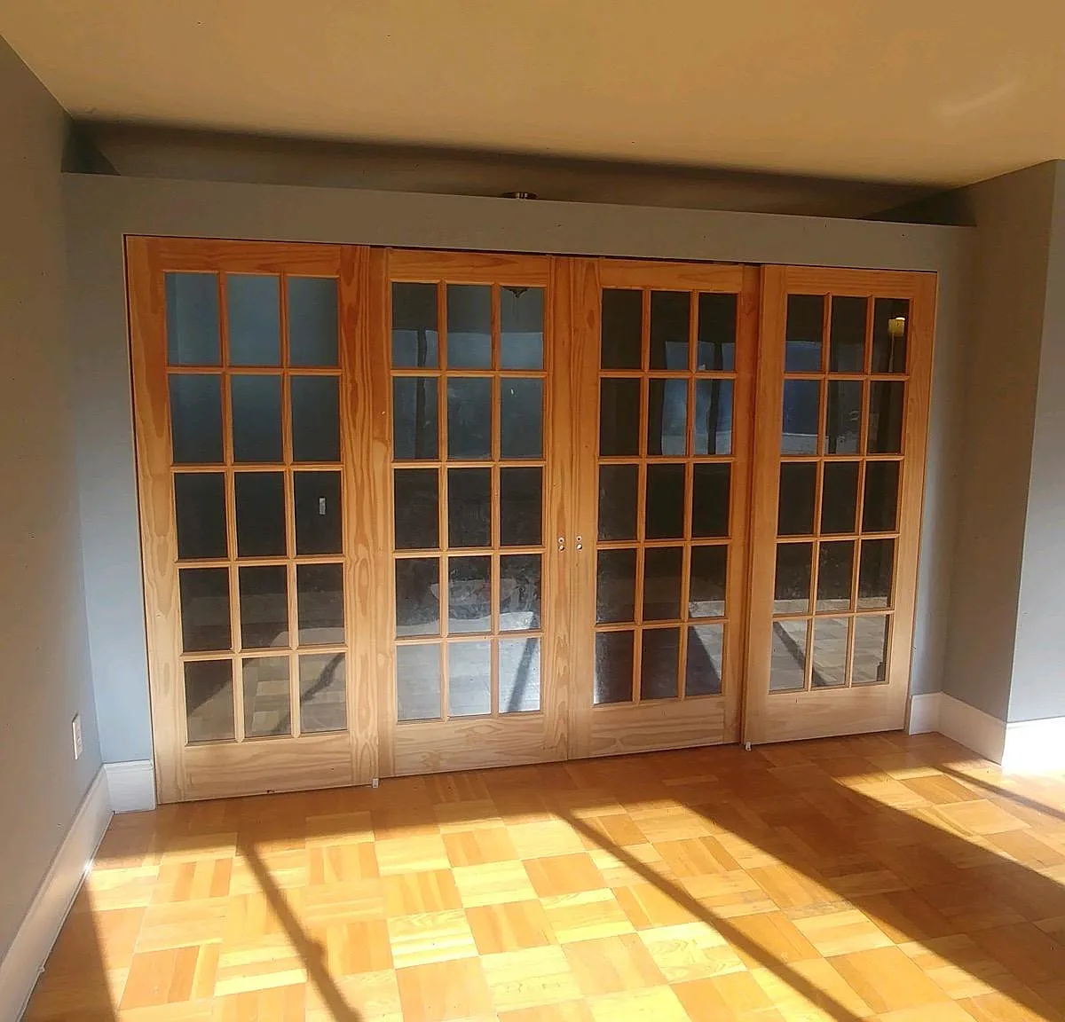 2 bed, 900 sqft, $2,275 — Photo 3