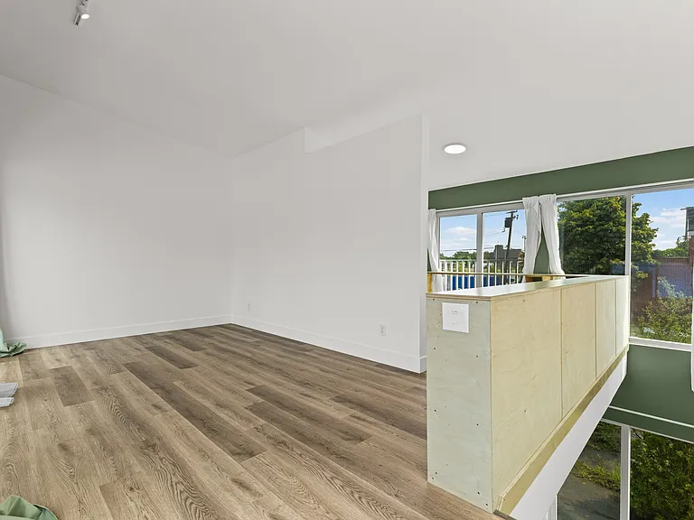 4641 15th St #1B — Photo 18