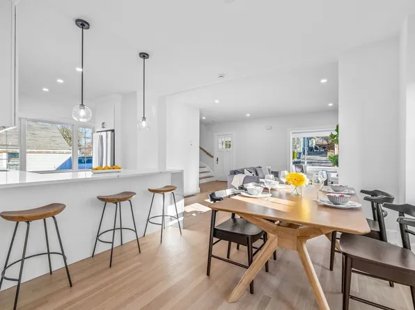 89 Waverly St, Arlington, MA 02476