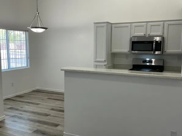 9476 Sand Villa Ct #X, Las Vegas, NV 89147