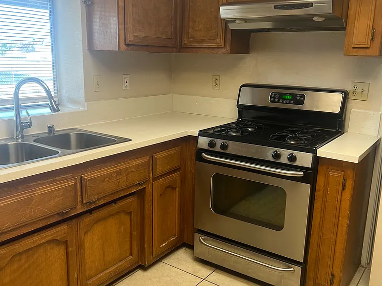 19092 Siesta Dr — Photo 6