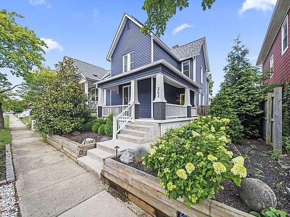 3rd image of 262 N 21st St
