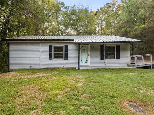 913 Gilbert Ln, La Fayette, GA 30728