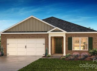 1075 Foxberry Ln, Maiden, NC 28650