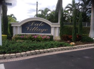 4880 SW 28th St, Pembroke Park, FL 33023