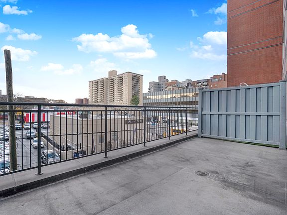 5th image of 17802 Hillside Ave APT 306