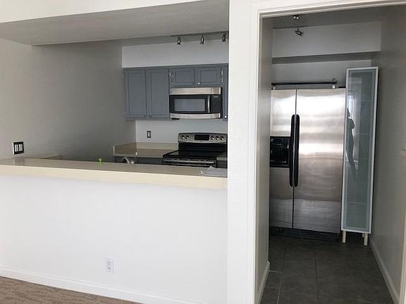 4th image of 875 La Playa St APT 473