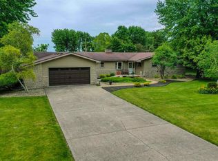 111 W Cicero Heights Dr, Tipton, IN 46072