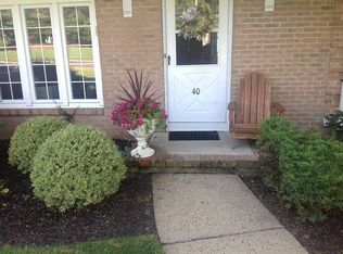 40 Eastham Vlg, Scotch Plains, NJ 07076