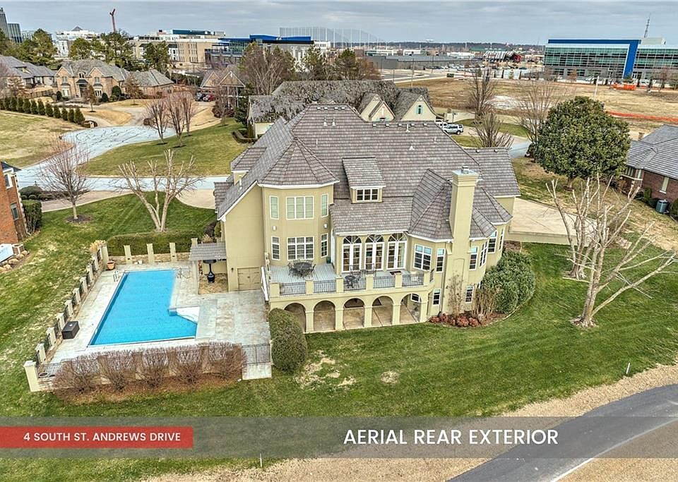 1st image of 4 S Saint Andrews Dr