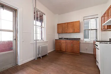 Rented by Nest Seekers International