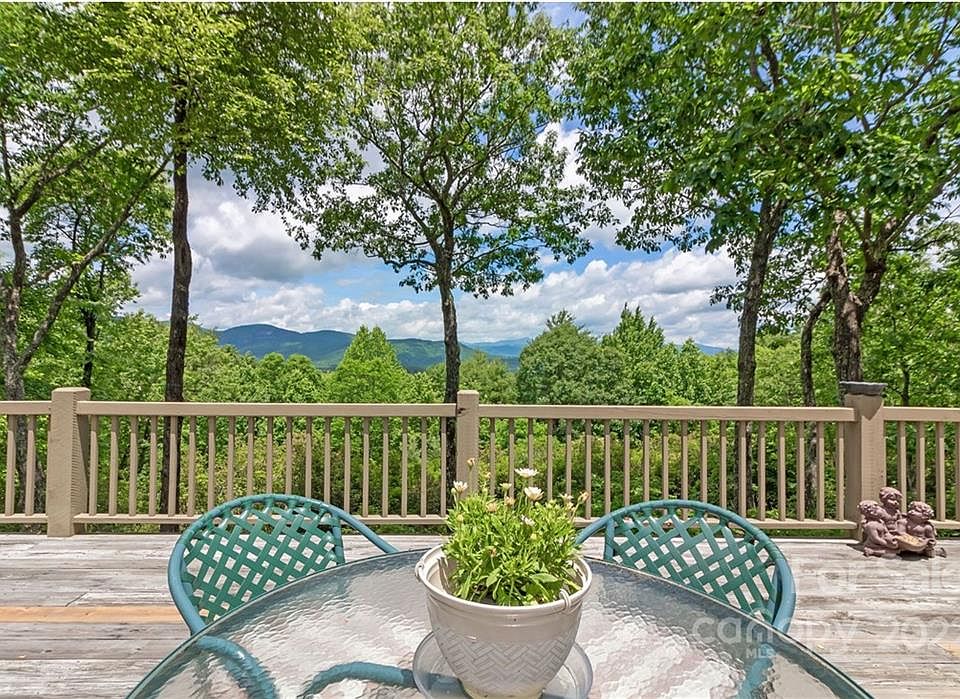 22 Lakeside Trl, Lake Toxaway, NC 28747 MLS 3870001 Zillow