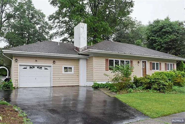 23 Wendt Ln photo 1