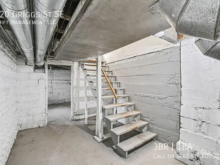 420 Griggs St SE — Photo 18
