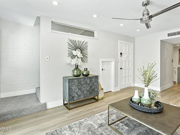 4th image of 4925 N 73rd St APT 15