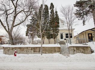 3001 Thomas Ave N, Minneapolis, MN 55411