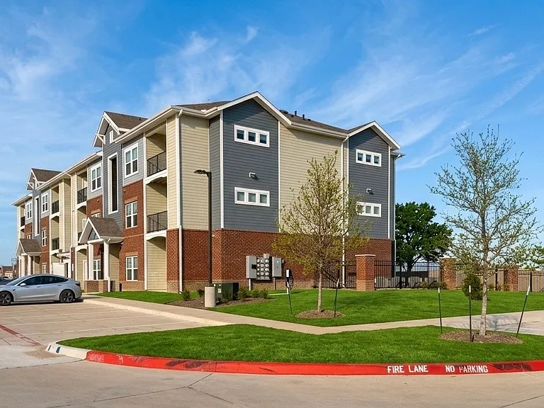 Mill Stream Apartment Homes — Photo 2