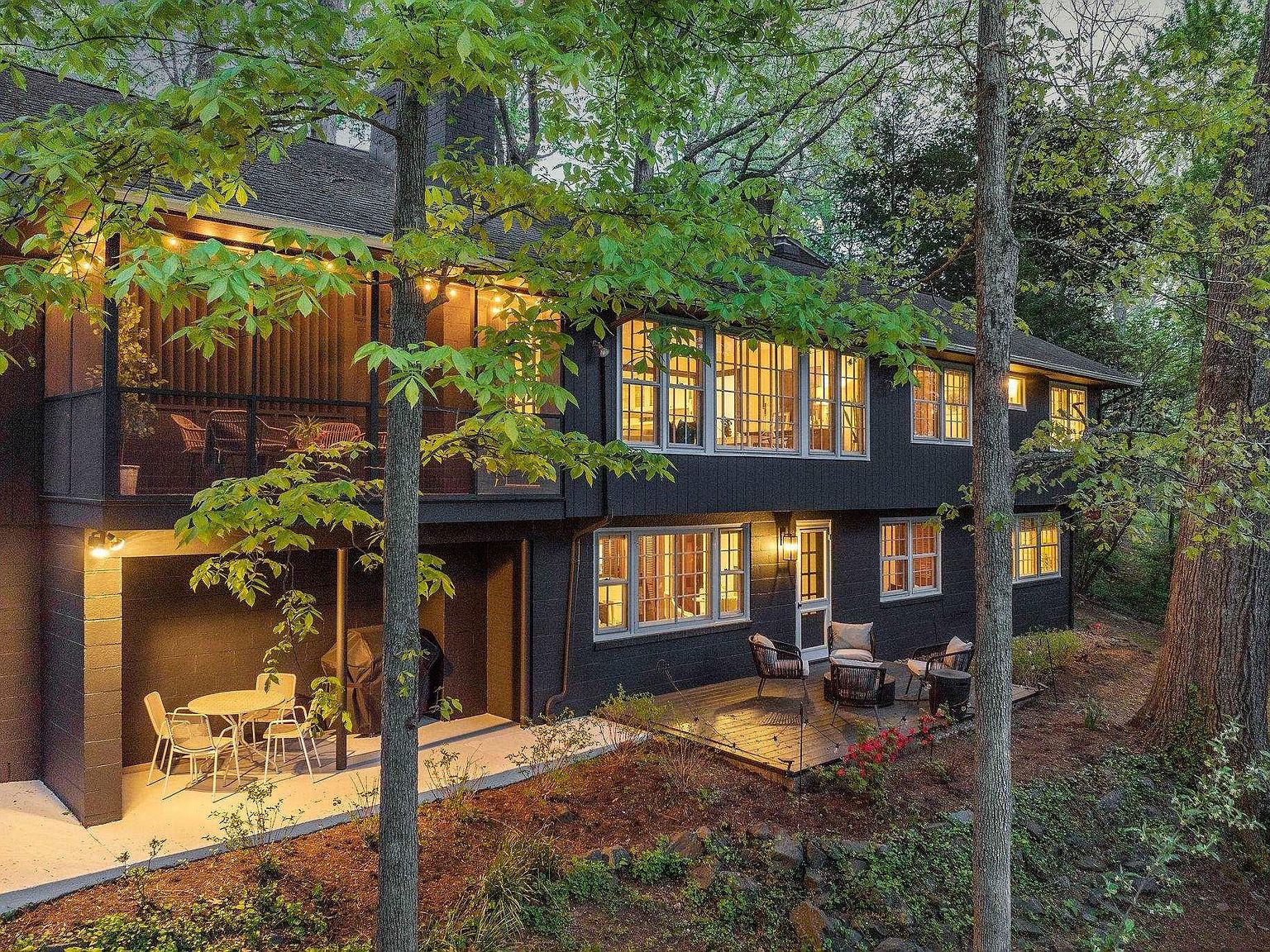 2621 Jefferson Park Cir, Charlottesville, VA 22903 | Zillow