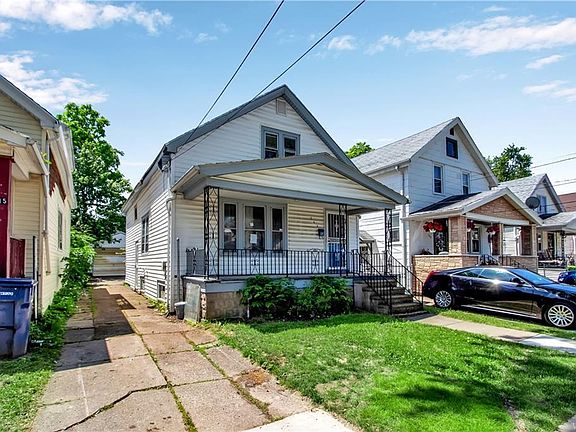 2nd image of 113 Phyllis Ave