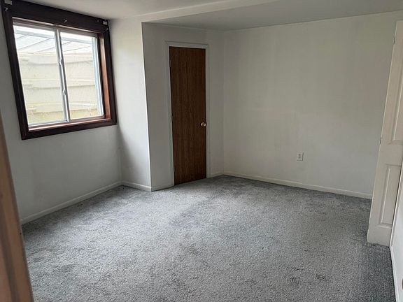 4th image of 2951 Englewood Ave SE #2