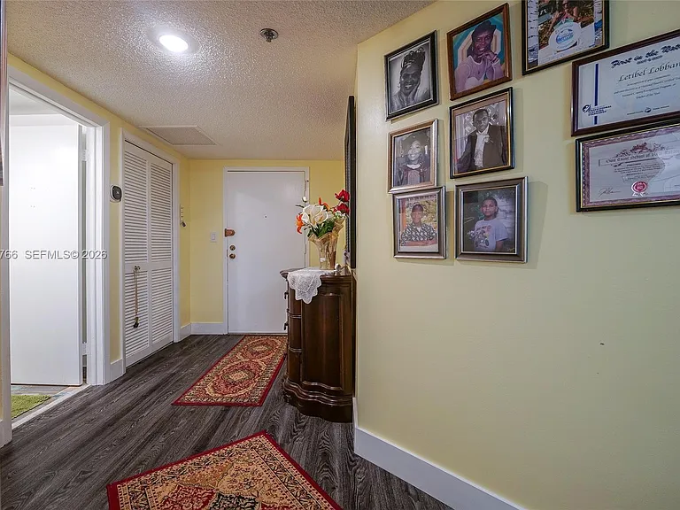 7200 Radice Ct #309 — Photo 3