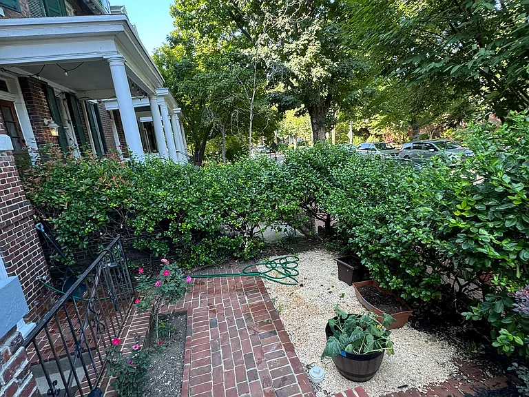 672 Maryland Ave NE #A — Photo 21