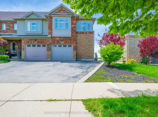 51 Voyager Pass, Hamilton, ON L0R 1C0