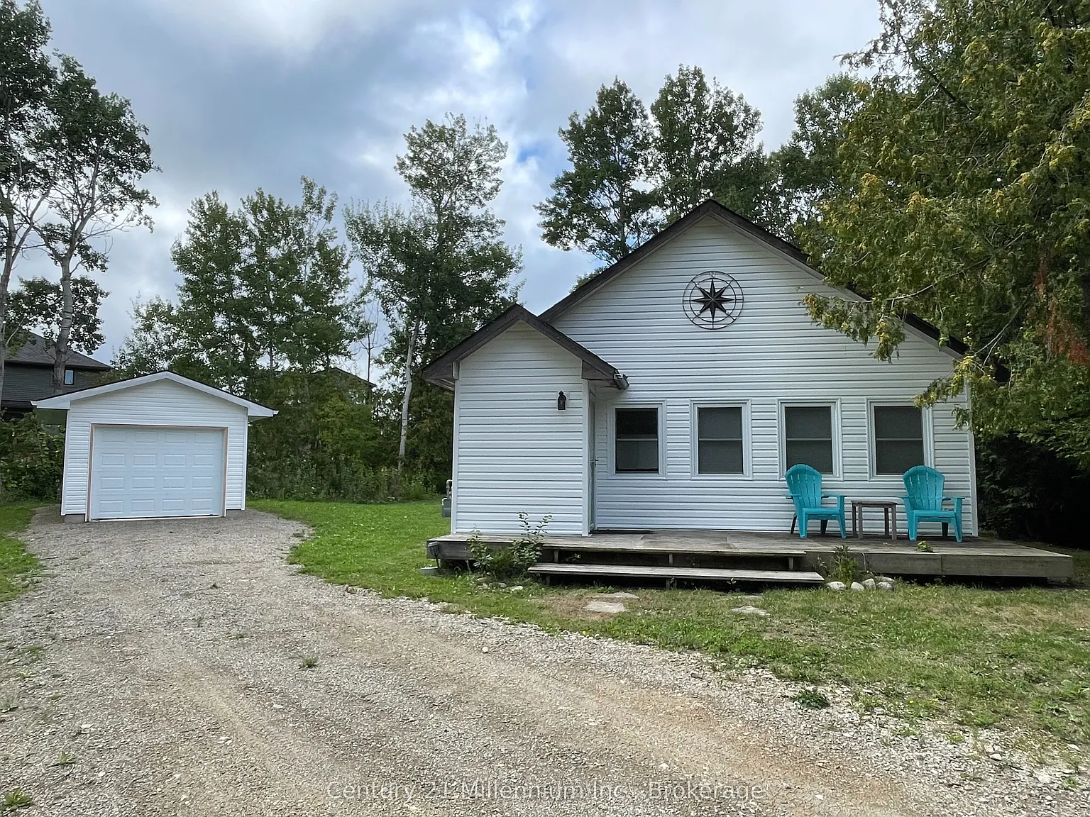 3 bed, $2,500 — Photo 2