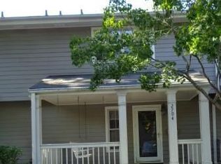 2704 Farmstead Rd SE, Smyrna, GA 30080