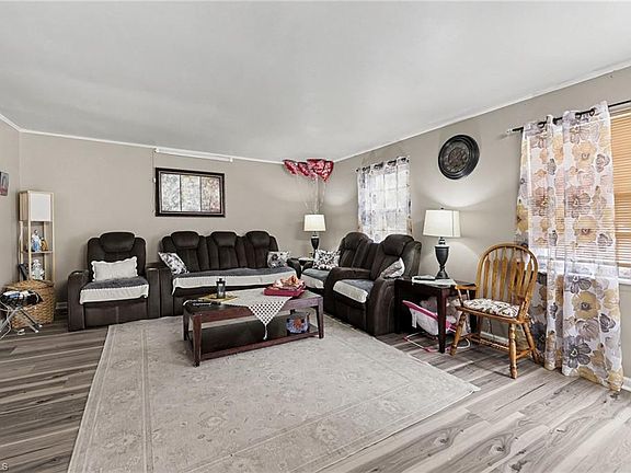 4th image of 5705 Bramblegate Rd