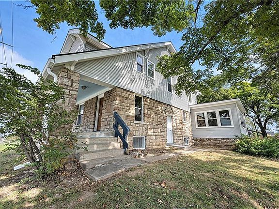 3rd image of 1801 S 55th St