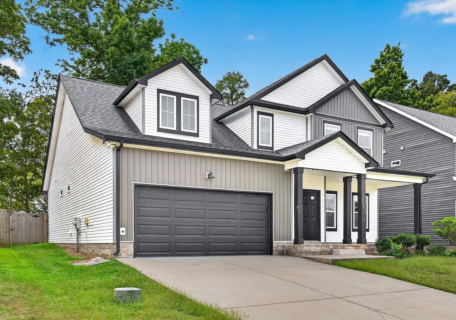 Pet Friendly Four Bedroom! — Photo 3