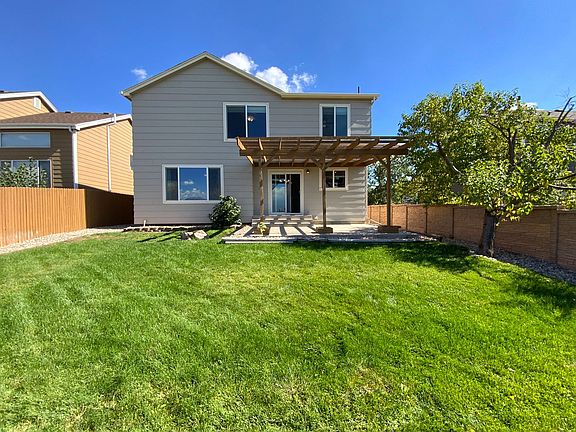 3rd image of 7168 Prairie Wind Dr