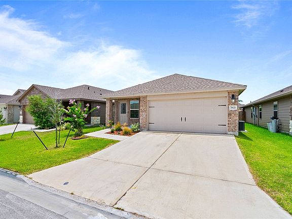 2nd image of 7621 Cowboy Trail Ln
