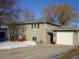 803 9th Ave SE, Barnesville, MN 56514