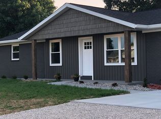 4215 N Apple Blossom Ln, Jasper, IN 47546