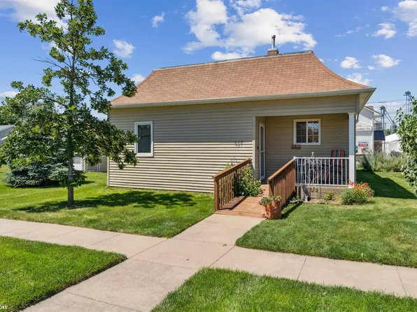 417 Main St, Mediapolis, IA 52637