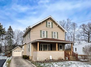 58 Pleasant Dr, Warren, PA 16365