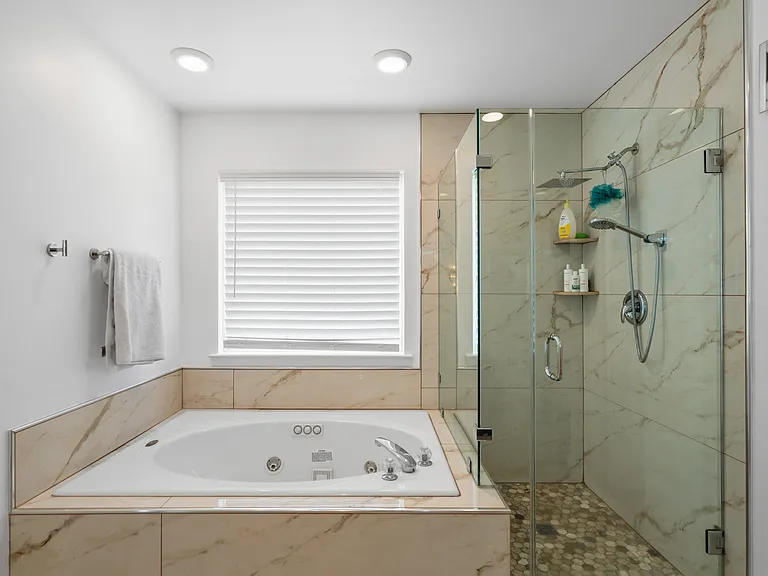 7707 White Willow Ct — Photo 23