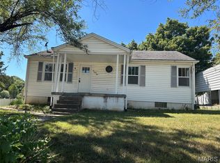 143 Leo St, Columbia, IL 62236