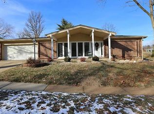 4919 Towne South Rd, Saint Louis, MO 63128