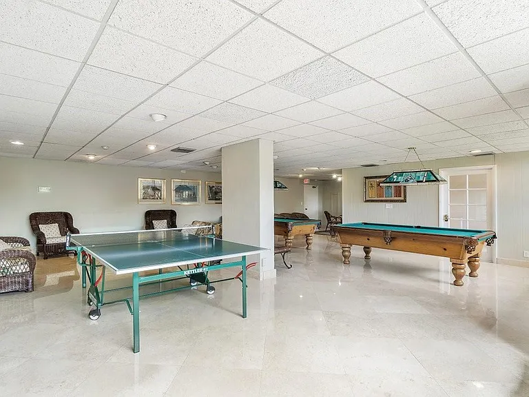 5600 N Flagler Dr #2004 — Photo 32