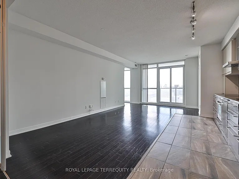 770 Bay St #2412 — Photo 9