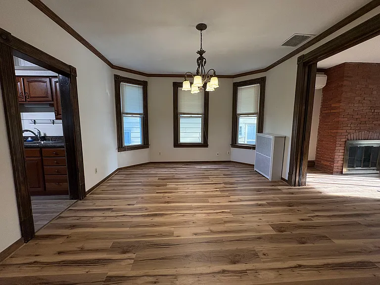 27 Dilworth St — Photo 10