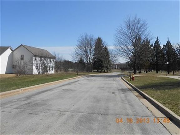 3rd image of 9007 N Park Plaza Ct