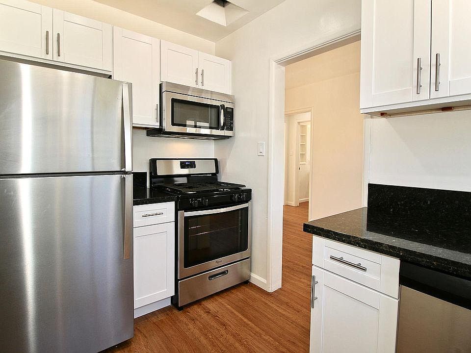 1st image of 1270 Wilcox Ave APT 70